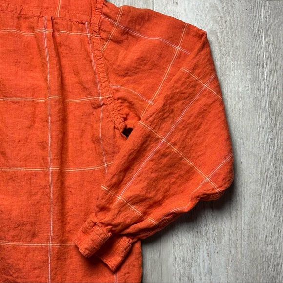 Tommy Bahama Relax Linen Button Down Shirt - Picture 12 of 15